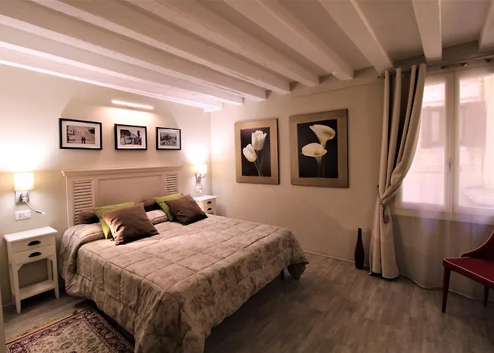 San Marco Fenice 3bdr 2bth