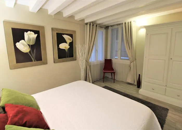 San Marco Fenice 3bdr 2bth Apartamento