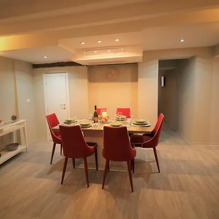 San Marco Fenice 3bdr 2bth * 威尼斯