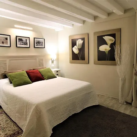 Appartement San Marco Fenice 3bdr 2bth Venise