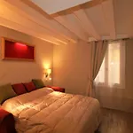 San Marco Fenice 3bdr 2bth * Venice