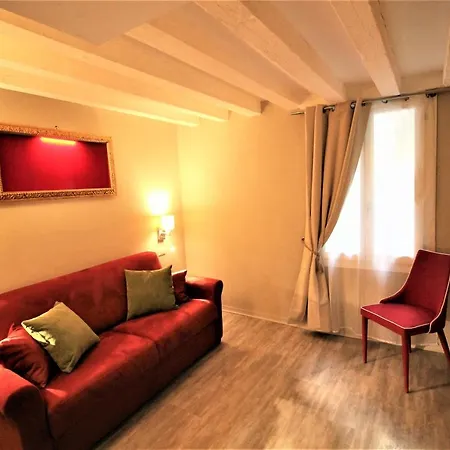 San Marco Fenice 3bdr 2bth Lejlighed