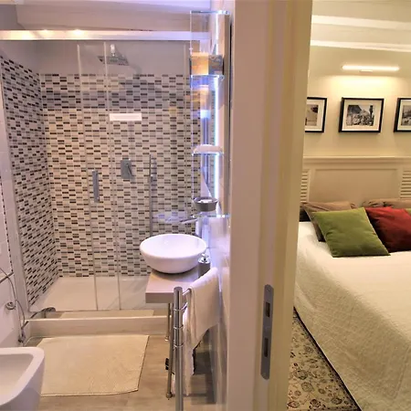 Апартаменты San Marco Fenice 3bdr 2bth Венеция